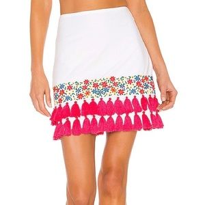 Tularosa Tassel Mini Skirt | White Embroidered. Size S   HP🎉